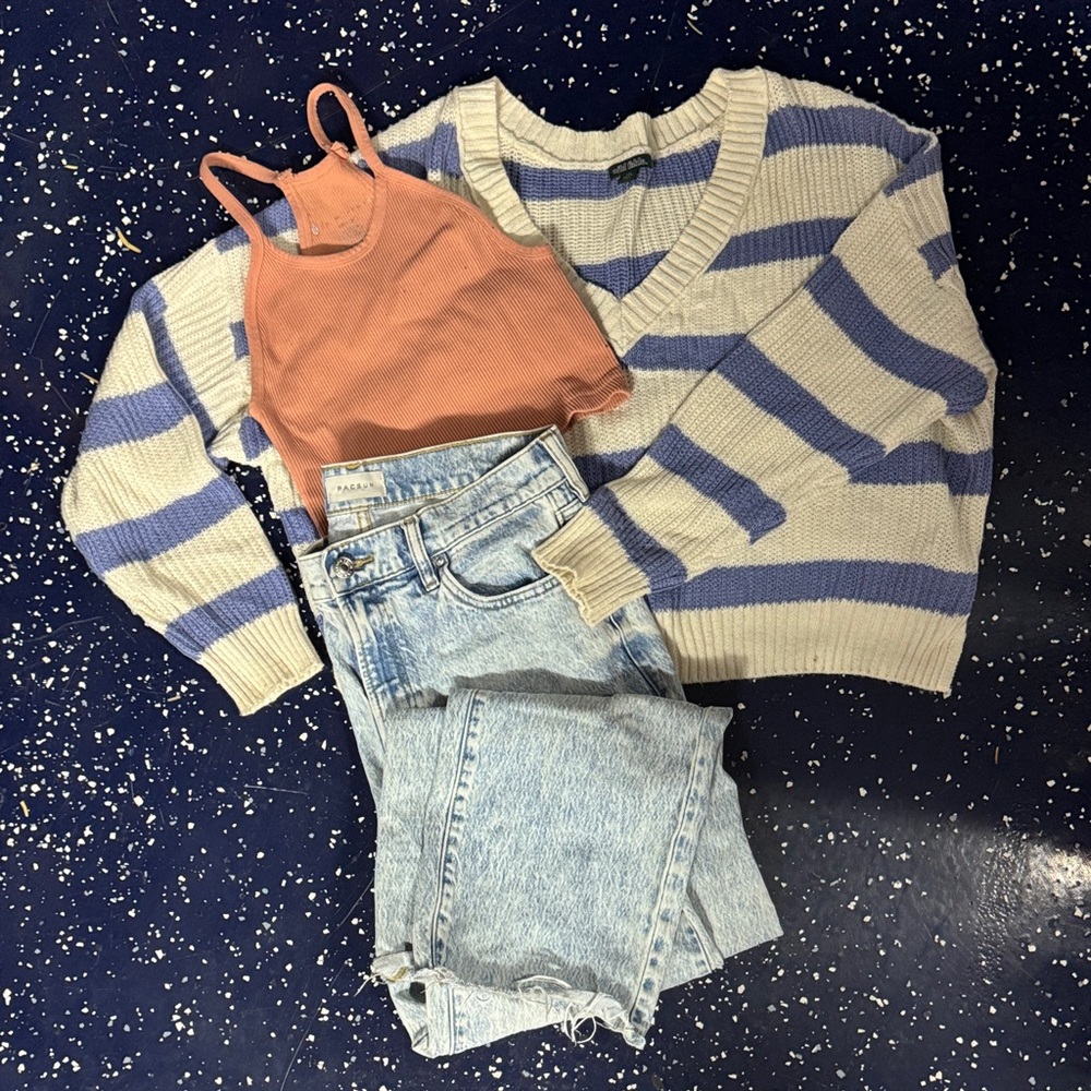 Striped Blue and Cream Oversized Cropped Sweater Combo